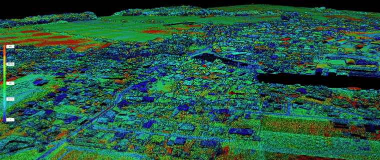 3D LiDAR point cloud vesnice a krajiny s barevným mapováním výšek – letecký průzkum v okolí Černovického rybníku